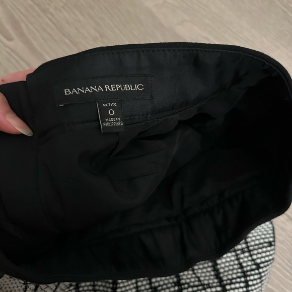 Banana Republic Asymmetrical Pleated Skirt - Picture 3 of 5